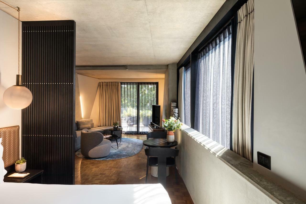 Nobu Hotel London Shoreditch Esterno foto A room at the hotel